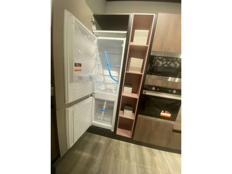 Cucina ad angolo Mobilturi Nevada cielo anta mm. 22 SCONTATA 70%