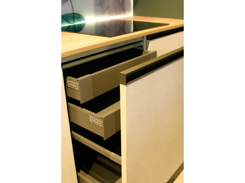 Cucina altri colori moderna ad angolo Hera e milo Prima cucine a soli 10800 Euro