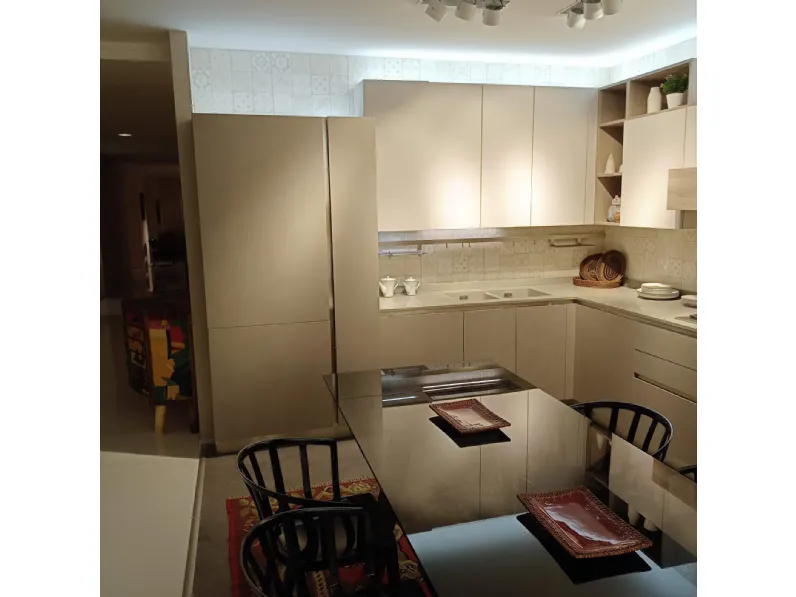 Cucina altri colori moderna ad angolo Start time go 19 Veneta cucine