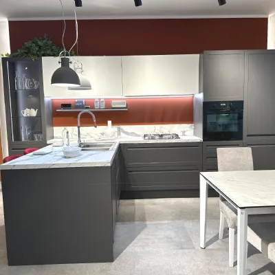 Cucina altri colori moderna con penisola Carattere Scavolini a soli 10000 Euro