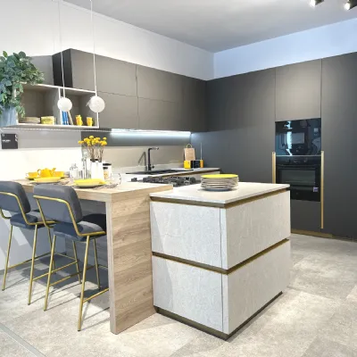 Cucina altri colori moderna con penisola Delinea Scavolini a soli 13300 Euro