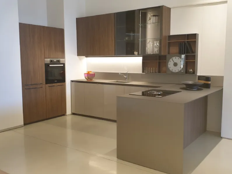 Cucina altri colori moderna con penisola Prime Dada