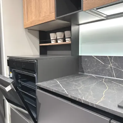 Cucina con penisola moderna altri colori Scavolini Evolution a soli 9000 Euro