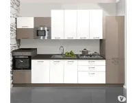 Cucina lineare in laminato materico a prezzo scontato 41%