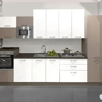 Cucina lineare in laminato materico a prezzo scontato 41%