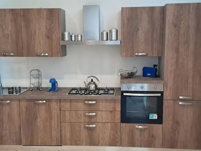 Cucina Essenza lineare &tradition con uno sconto imperdibile