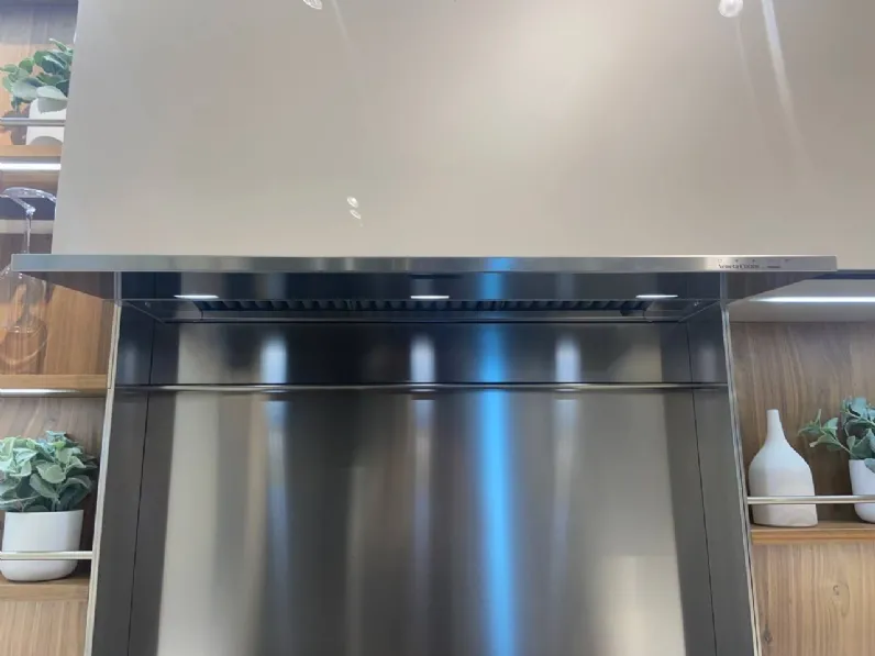 Cucina a prezzo ribassato con penisola moderna Riflex Veneta Cucine