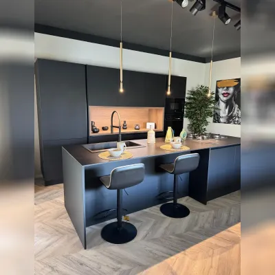Cucina antracite design con isola Infinity Stosa in Offerta Outlet