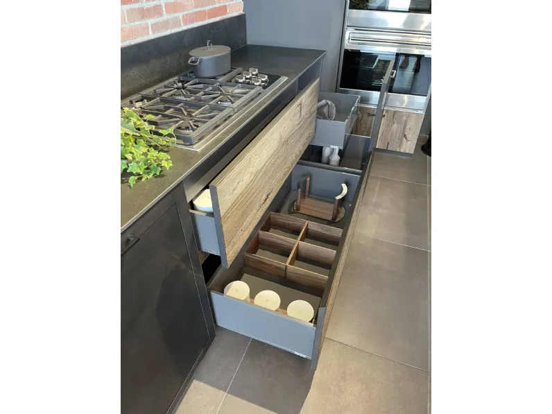 Cucina antracite industriale ad isola Factory Aster cucine in Offerta Outlet
