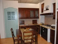 Cucina classica in noce nazionale