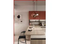 Cucina con isola in laminato materico a prezzo scontato 40%
