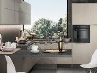 Cucina Round 3 moderna rovere chiaro Arredo3 con penisola scontata 34%