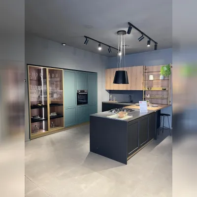 Cucina Arredo3 moderna con penisola altri colori in laccata opaco Cv 658 cucina alma arredo3