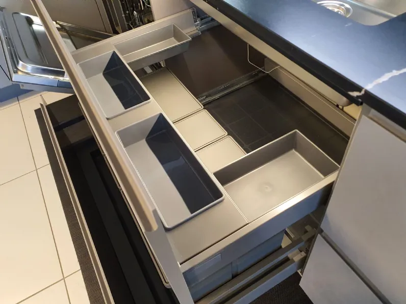 Cucina ad angolo Arredo3 K5 wega  SCONTATA 42%