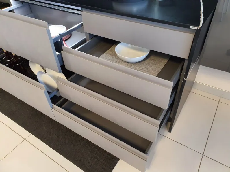 Cucina ad angolo Arredo3 K5 wega  SCONTATA 42%