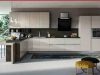 Cucina magnolia moderna con penisola Arredo3 Round 3 a soli 9000 Euro