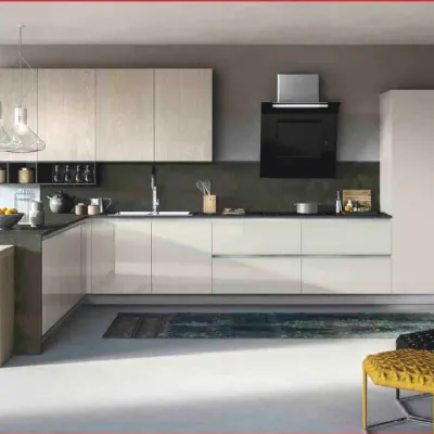 Cucina magnolia moderna con penisola Arredo3 Round 3 a soli 9000 Euro