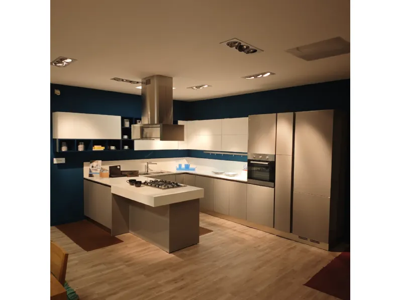 Cucina Time con penisola Arredo3 con un ribasso imperdibile