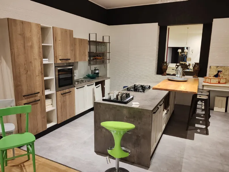 Cucina altri colori classica con isola Iside Arrex in Offerta Outlet