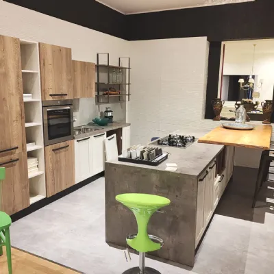Cucina Arrex classica con isola altri colori in laminato materico Iside