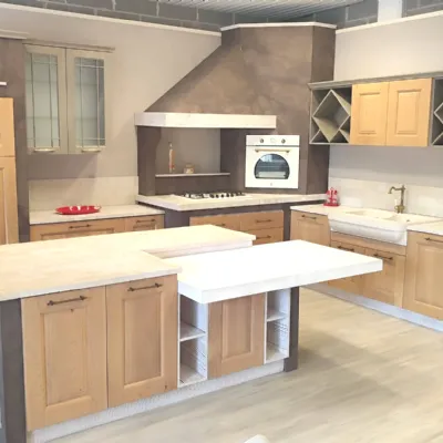 Cucina Arrex country con isola rovere chiaro in legno Carola