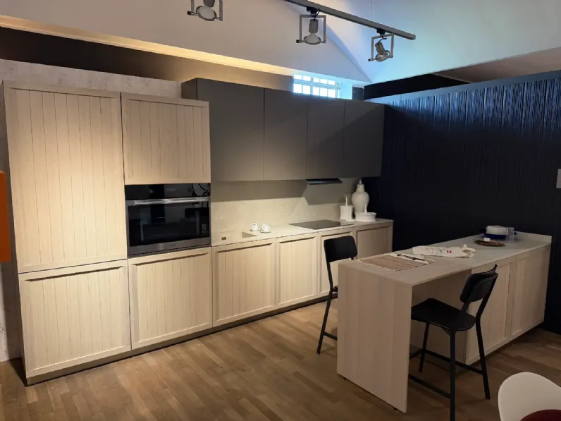 Cucina altri colori moderna con isola Megan Arrex in offerta