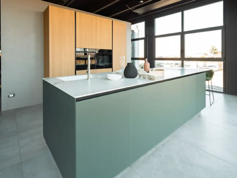 Cucina con isola design altri colori Arrital Ak 04  a soli 20000