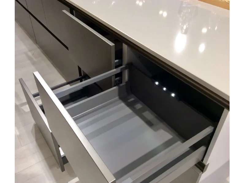 Cucina Artigianale ad isola K2 z6 SCONTATA