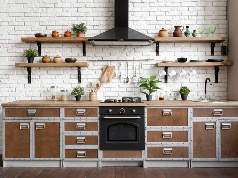 Scopri la nostra cucina in legno artigianale con -30%!