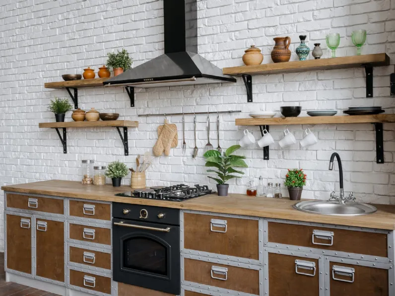Scopri la nostra cucina in legno artigianale con -30%!