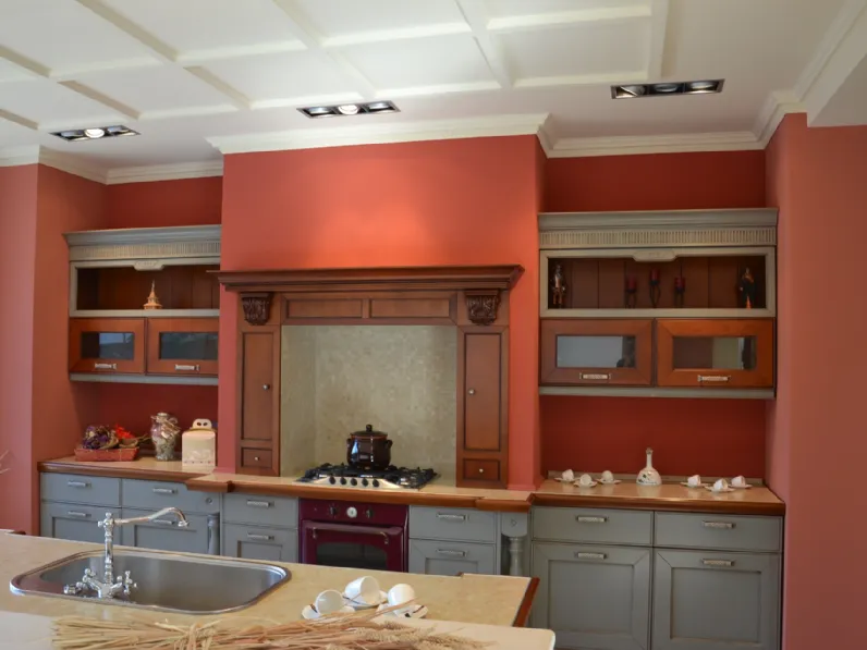 Cucina Aster cucine classica ad isola altri colori in legno Opera