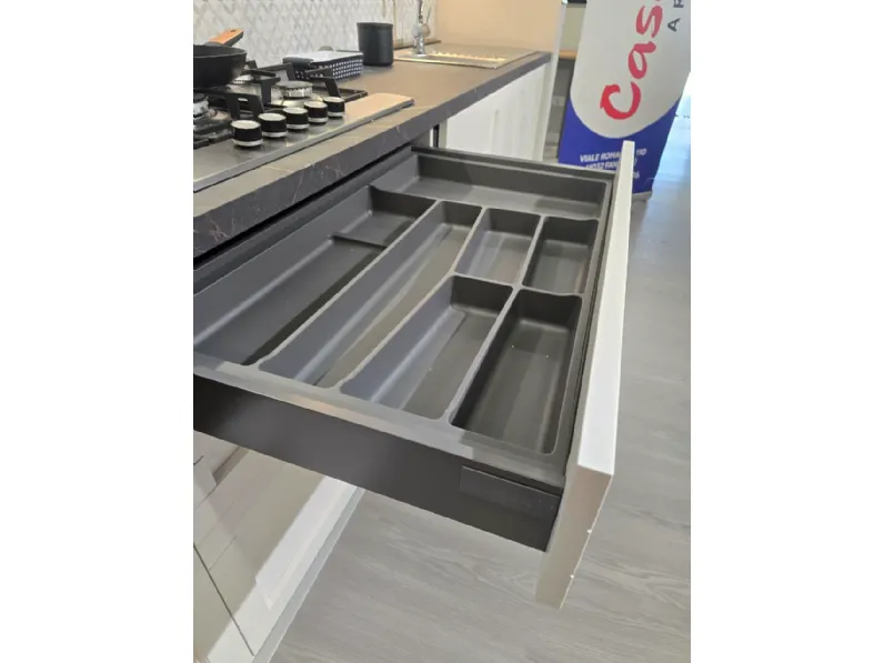 Cucina americana lineare Elsa  total white Net cucine a prezzo ribassato