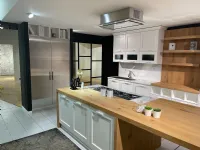 Cucina bianca classica ad isola Asolo Dibiesse a soli 11250
