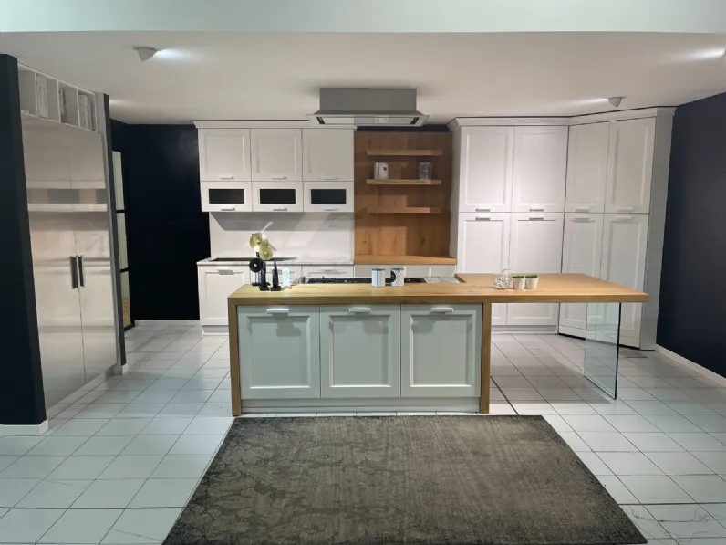 Cucina bianca classica ad isola Asolo Dibiesse a soli 11250
