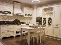 Cucina bianca classica lineare Agnese Lube cucine