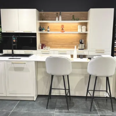 Cucina bianca country con isola Tes Miton a soli 15500 Euro