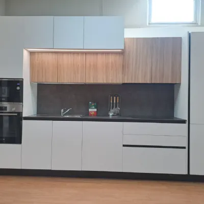 Cucina a PREZZI OUTLET in laminato opaco Prima cucine -35%