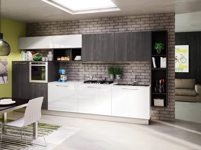 Cucina bianca design lineare Sanny Berloni cucine in Offerta Outlet