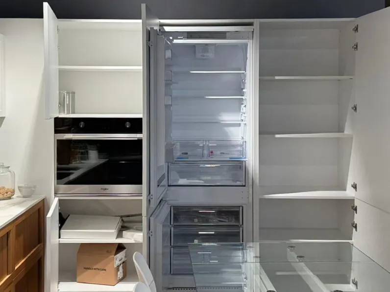 Cucina La casa moderna ad angolo bianca in legno Brera