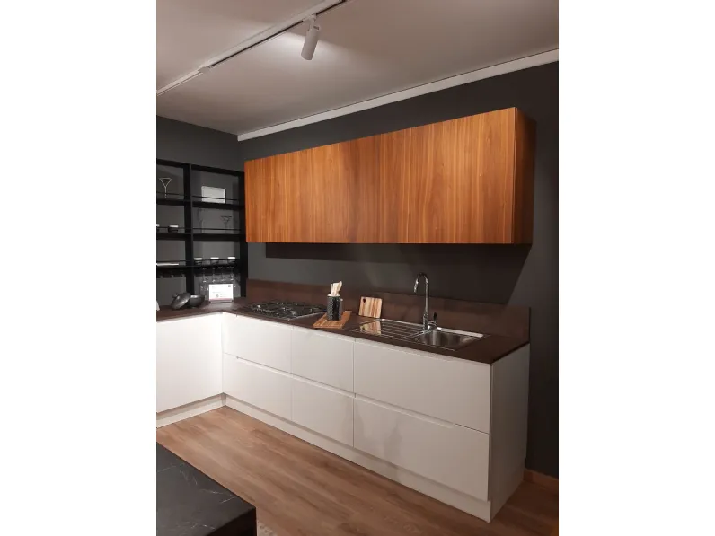 Cucina Traccia moderna bianca Febal ad angolo scontata 55%