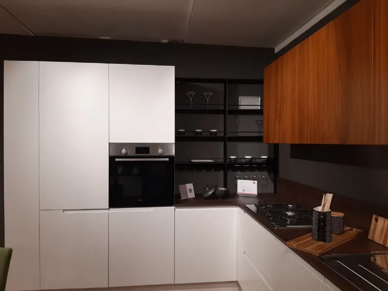 Cucina Traccia moderna bianca Febal ad angolo scontata 55%