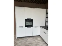 Cucina bianca moderna ad angolo Menta Miton in Offerta Outlet