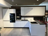 Cucina ad angolo in laccata opaco bianca Infinty a prezzo ribassato