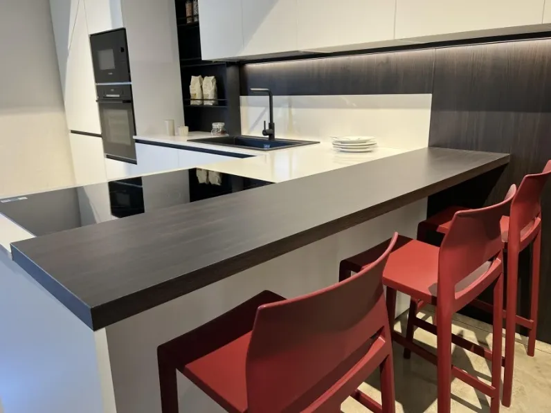 Cucina bianca moderna ad angolo Stosa Infinty a soli 12500 Euro