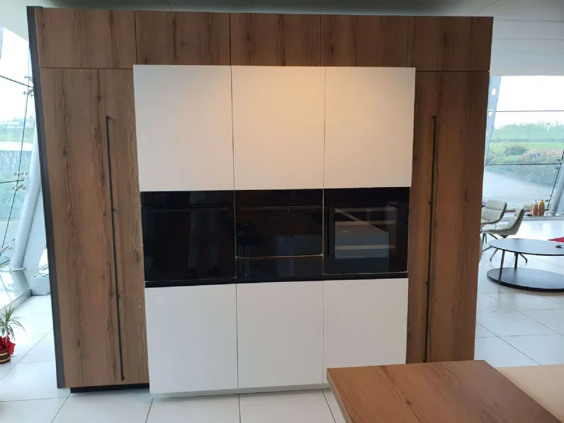 Cucina bianca moderna con isola K3 kali Arredo3 in offerta