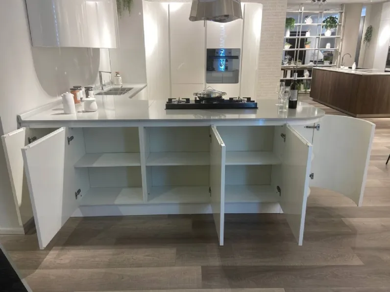 Cucina con penisola moderna bianca Ar-due Avena a soli 13400€
