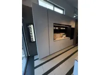 Cucina con isola in laminato materico a prezzo ribassato 40%