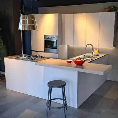 Cucina bianca moderna con penisola Joy Snaidero a soli 8000