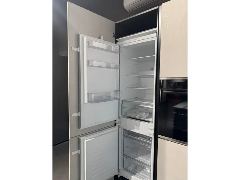 Cucina bianca moderna con penisola Aran Mia a soli 10700 Euro