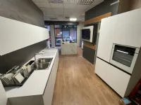 Cucina a PREZZI OUTLET in laminato opaco Arredo3 -32%